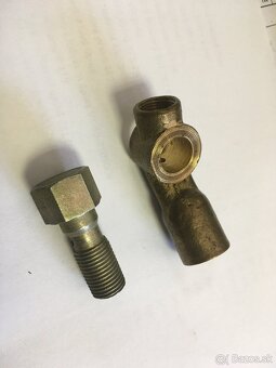 Uaz, Gaz, Aro predám hlavný brzdový valec - 12