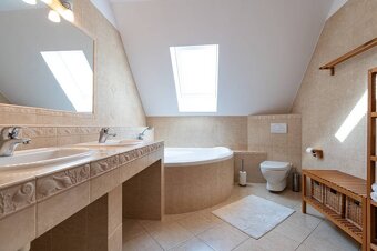 NA PREDAJ RODINNÝ DOM, Košice-Krásna - 12