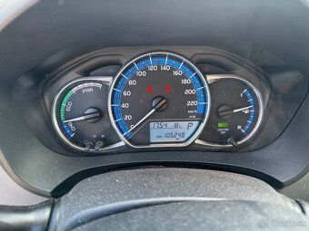Toyota Yaris 1,5 Hybrid NAVI Kamera 2016 - 12