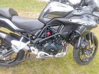 Benelli TRK 502X - 12
