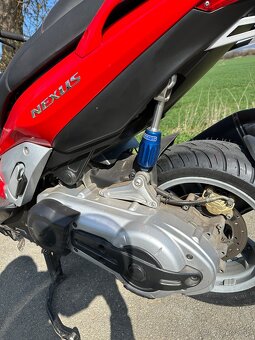 Gilera Nexus 500ie skuter/maxi/skuter - 12