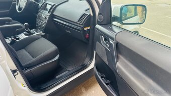 Land Rover Freelander 2 2.2 D 4x4 - 12
