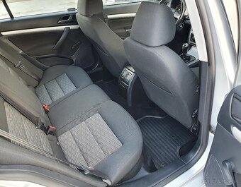 Škoda Octavia Combi 1.6 TDI CR DPF Ambiente - 12