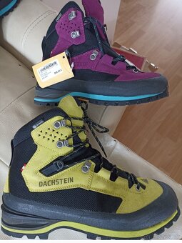 VIBRAM-DACHSTEIN -38. - 12