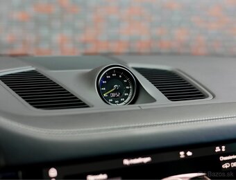 PORSCHE Cayenne 3.0 V6 E-Hybrid 340KW, AT, SPORT Design - 12