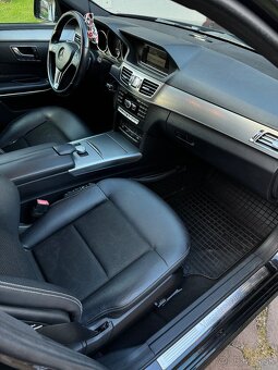 Mercedes-Benz E 250 Bluetec 4Matic - 12