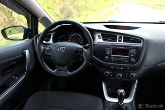 KIA.....CEED...66KW...CRDI...MANUAL 6st...2013....179TIS..KM - 12