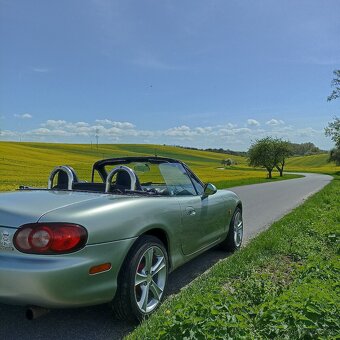 MX-5 NBFL 1.8i 16V Silver Blues - 12