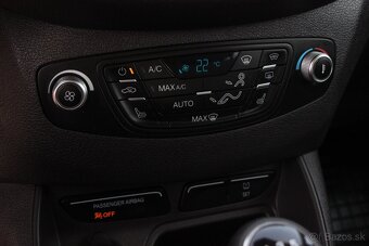 Ford Tourneo Courier 1.0 EcoBoost SCTi - 12