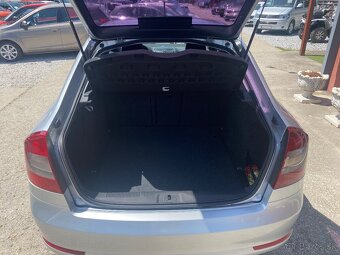 Škoda Octavia 1.6 TDI CR DPF Ambiente - 12