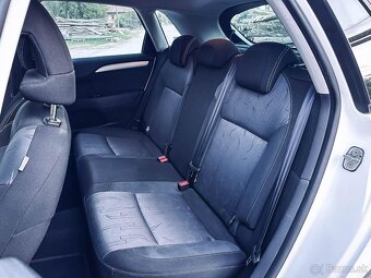 Citroën C4 1.6 HDi 110k Seduction - 12
