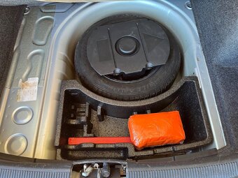 Fabia 1.2 combi 77. tis km - 12