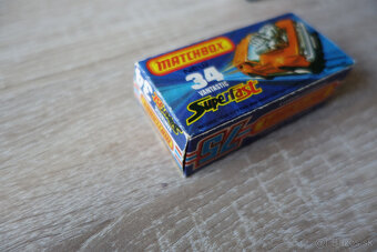 Matchbox Superfast  No. 34 Whirlwind - 12