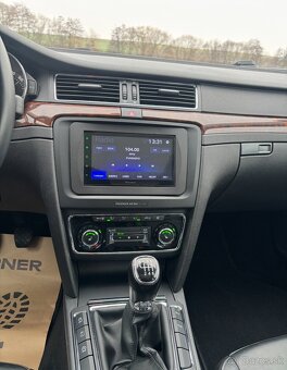 ŠKODA SUPERB 2.0 TDI ELEGANCE PLUS FACELIFT COMBI - 12