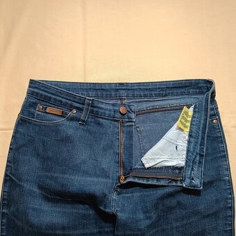 Wrangler džínsy regular body bootcut modré W33 L34 - 12
