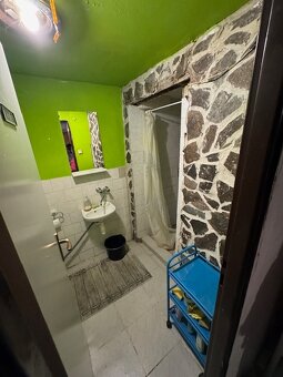 PREDAJ - dvojgeneračný rodinný dom Váhovce, okr. Galanta - 12