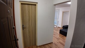 2izb byt so zariadením, internetom a lodžiou na Novej Vsi - 12