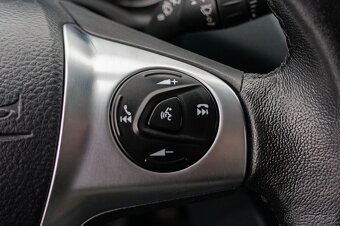 Ford Grand C-Max 2.0 TDCi TITANIUM (7-míst) - 12