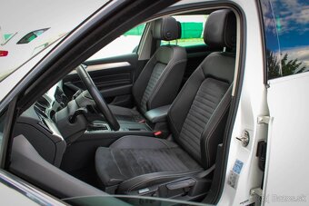 Volkswagen Passat Variant R-LINE 2.0 TDI DSG Highline - 12