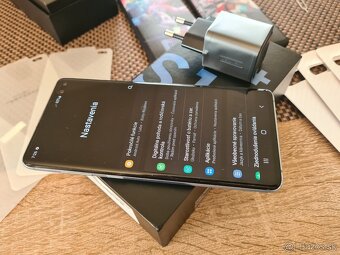 Samsung Galaxy S10 plus 8/128GB dual sim blue - 12