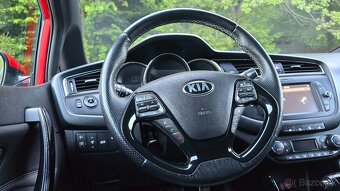 Kia Ceed SW 1.6 CRDI GT- Line PLATINUM - 12