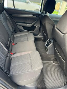 Škoda Octavia Combi 2.0 TDI SCR Style 4x4 DSG - 12