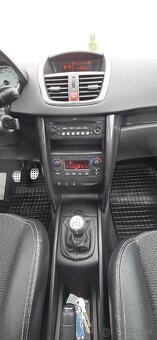 Peugeot GT 1.6 hdi - 12