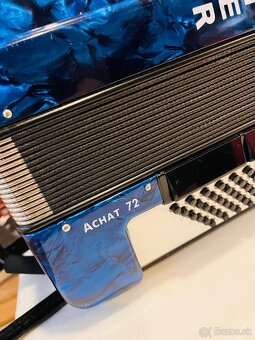 Predám akordeón Weltmeister Achat 72 basový - 12