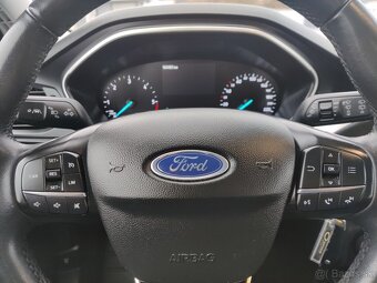 Ford Focus - 12