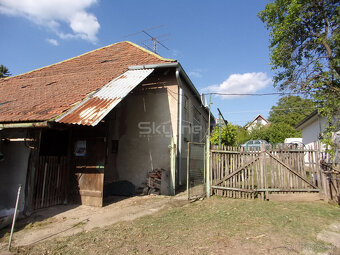 Exkluzívne na predaj vidiecky dom, pôvodný stav, pozemok  21 - 12