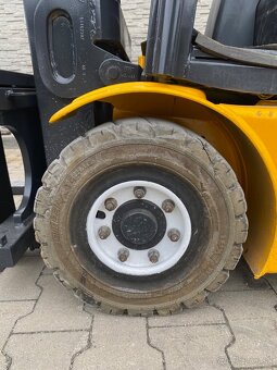 Vysokozdvižný vozík jazdený Jungheinrich EFG 213 1300 kg - 12