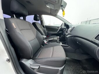 Hyundai i30 1.6 benzín, 84kW, MT/5, rok:08.2007. - 12