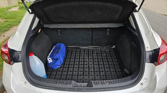 mazda 3 - 2016 - 2.0 benzín - 12