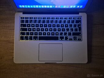 MacBook Air (13-inch, 2015) /Intel Core i5/4GB RAM/128GB SSD - 12