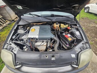 Renault Clio II, 1,6 benzin 66kw automat - 12