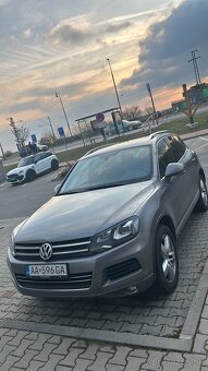 Volkswagen Touareg - 12
