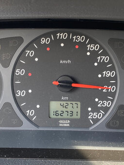 Predám Citroen C5 2.0l 100KW - 12
