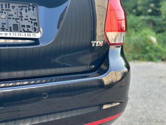 VOLKSWAGEN GOLF 1.6TDI 77KW/105PS 2011 KLÍMA VÝHREV SENZORY - 12