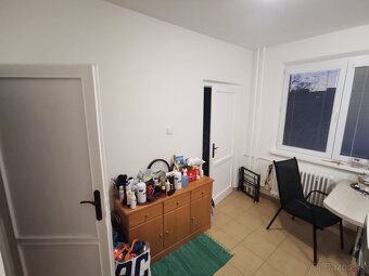 Prenajnájom 1 izbový byt - 12