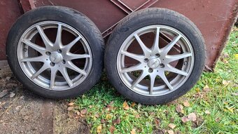 Elektróny  r16  4x100 - 12