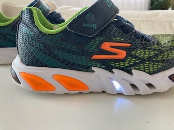 SKECHERS blikajúce tenisky v.35 - 12