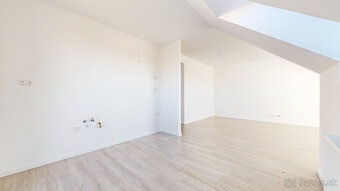 2-izbový byt s loggiou a balkónom v projekte Polianky – Zava - 12