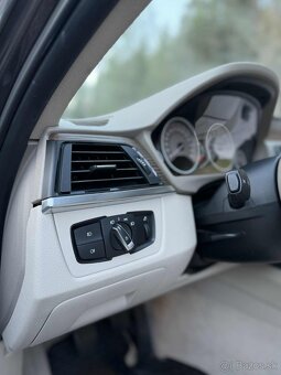 BMW 328i xDrive - 12