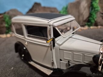 Prodám model 1:18 BMW DIXI - 12