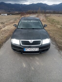 Rozpredám Škoda Superb 1 2.8 benzín automat - 12