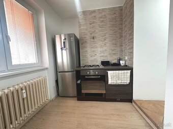 PREDAJ - 2 izbový byt s balkónom, Mierová ulica - 12