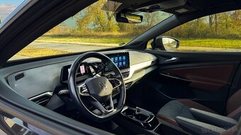 VOLKSWAGEN ID.4 PRO PERFORMANCE - 150 kW/204 PS - 77kWh - 12
