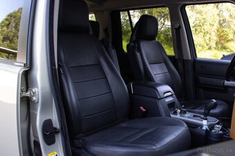 Land Rover Discovery HSE + Convenience Pack - 12