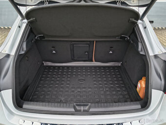 Mercedes-Benz GLA 200d 4-Matic - 12