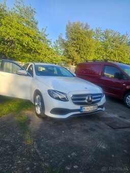Mercedes - Benz E 220 cdi 4 matic - 12